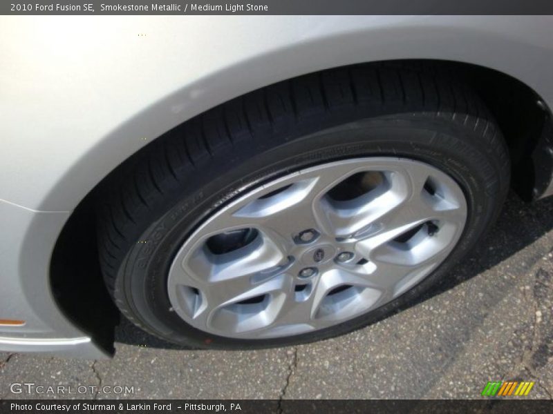 Smokestone Metallic / Medium Light Stone 2010 Ford Fusion SE