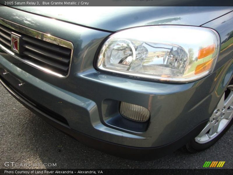 Blue Granite Metallic / Grey 2005 Saturn Relay 3