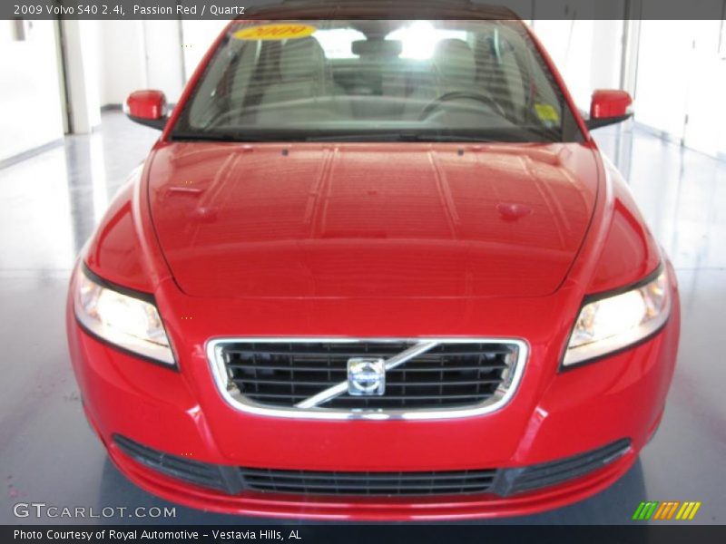 Passion Red / Quartz 2009 Volvo S40 2.4i