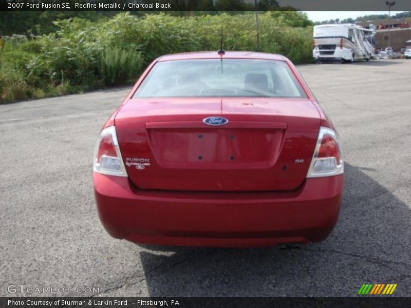 Redfire Metallic / Charcoal Black 2007 Ford Fusion SE