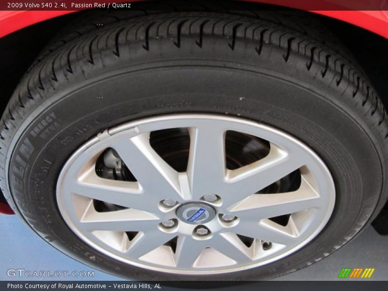 Passion Red / Quartz 2009 Volvo S40 2.4i