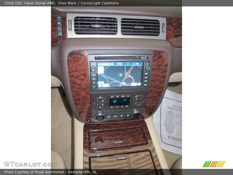 Onyx Black / Cocoa/Light Cashmere 2008 GMC Yukon Denali AWD