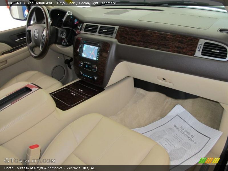Onyx Black / Cocoa/Light Cashmere 2008 GMC Yukon Denali AWD