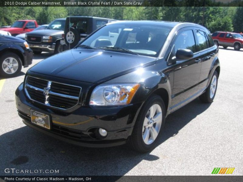 Brilliant Black Crystal Pearl / Dark Slate Gray 2010 Dodge Caliber Mainstreet