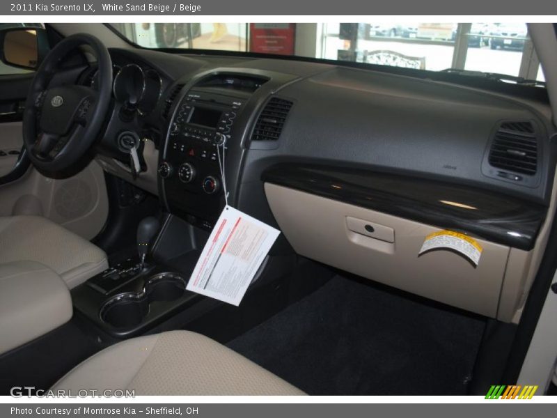 White Sand Beige / Beige 2011 Kia Sorento LX
