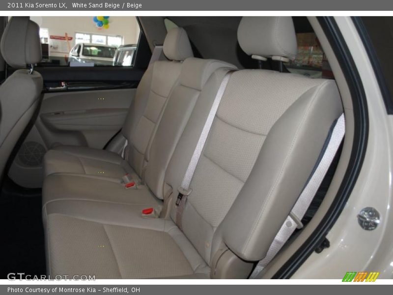 White Sand Beige / Beige 2011 Kia Sorento LX