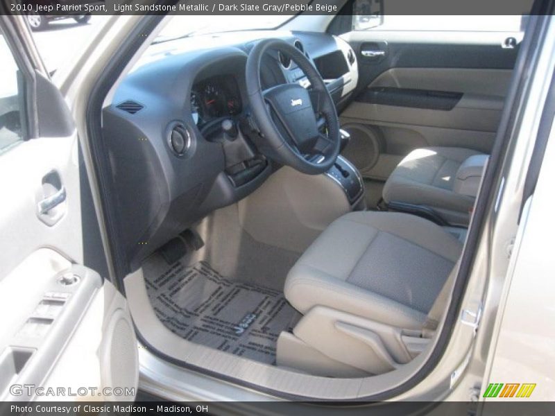 Light Sandstone Metallic / Dark Slate Gray/Pebble Beige 2010 Jeep Patriot Sport