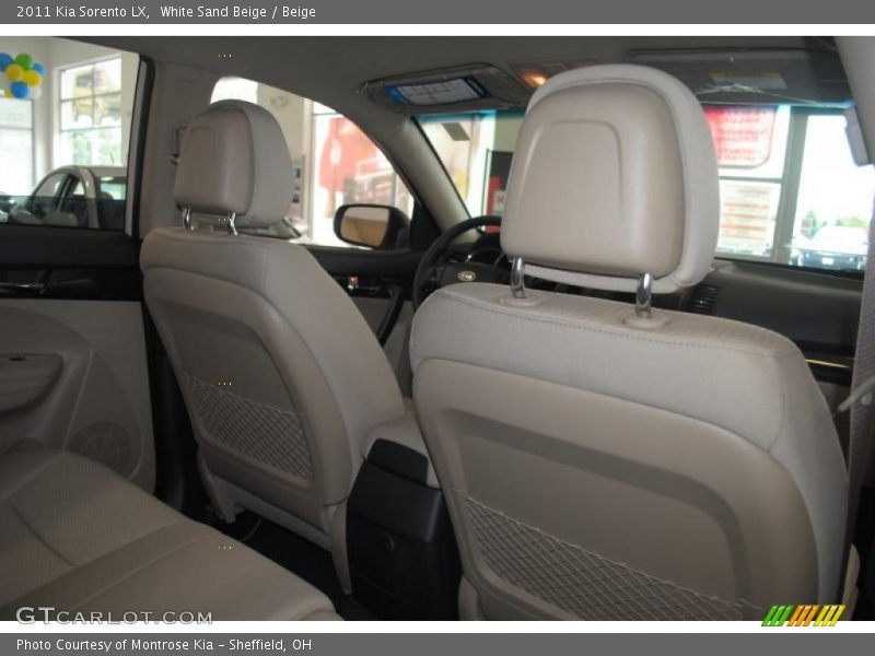 White Sand Beige / Beige 2011 Kia Sorento LX