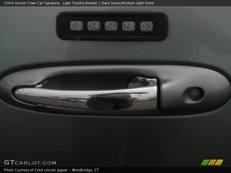 Light Tundra Metallic / Dark Stone/Medium Light Stone 2004 Lincoln Town Car Signature