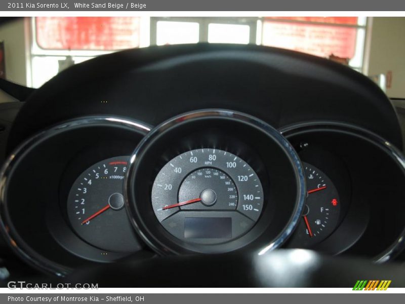 White Sand Beige / Beige 2011 Kia Sorento LX