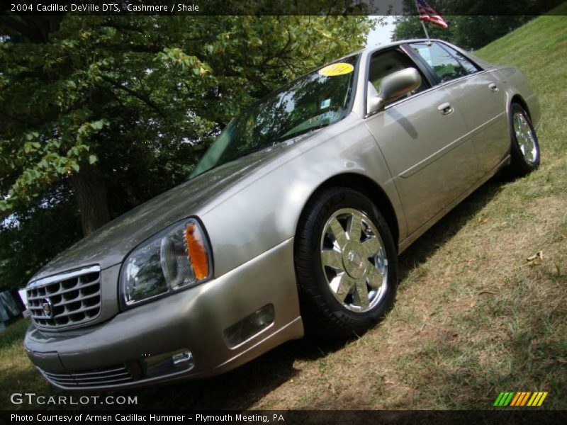 Cashmere / Shale 2004 Cadillac DeVille DTS
