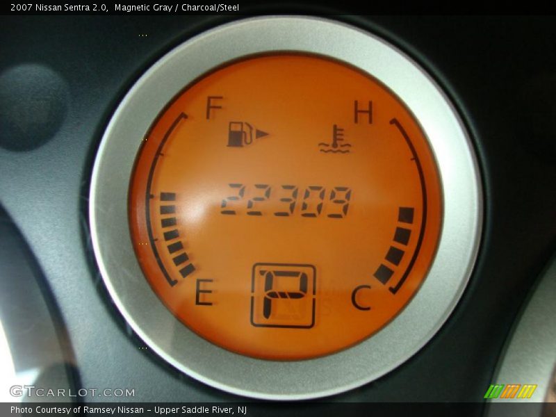 Magnetic Gray / Charcoal/Steel 2007 Nissan Sentra 2.0