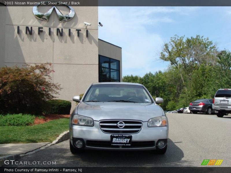 Sheer Silver / Black 2003 Nissan Maxima SE