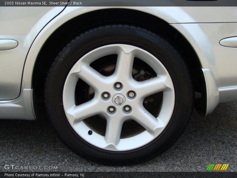 Sheer Silver / Black 2003 Nissan Maxima SE