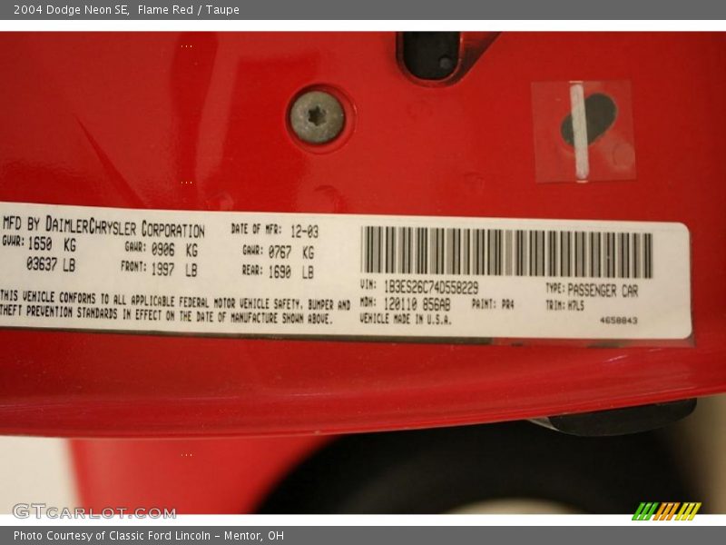 Flame Red / Taupe 2004 Dodge Neon SE