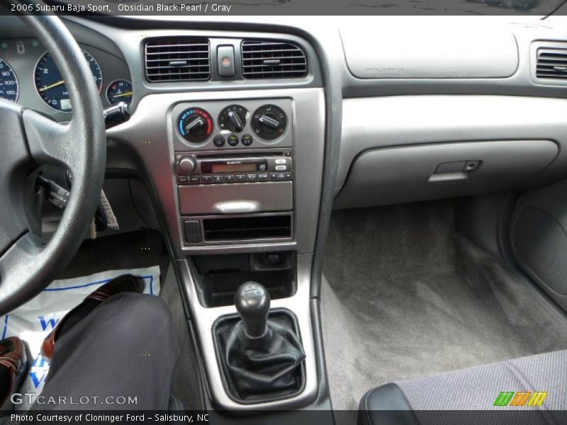 Obsidian Black Pearl / Gray 2006 Subaru Baja Sport