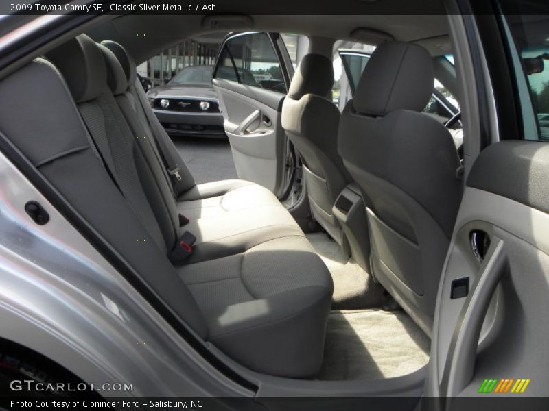 Classic Silver Metallic / Ash 2009 Toyota Camry SE