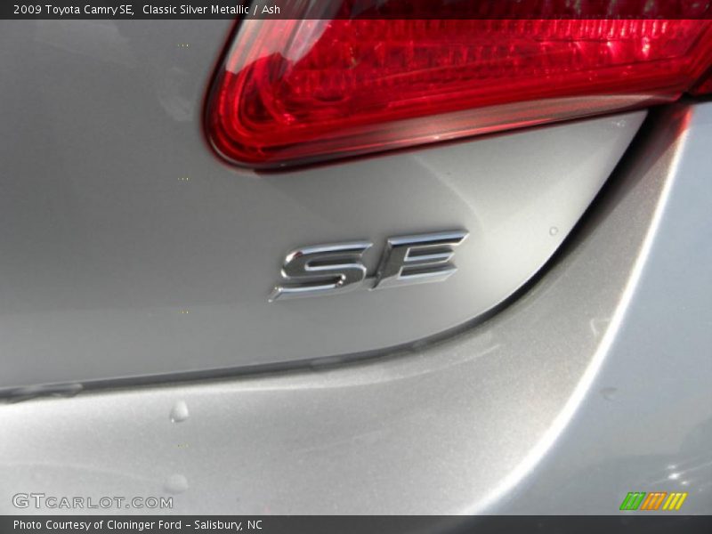 Classic Silver Metallic / Ash 2009 Toyota Camry SE
