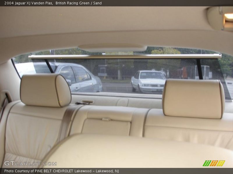 British Racing Green / Sand 2004 Jaguar XJ Vanden Plas