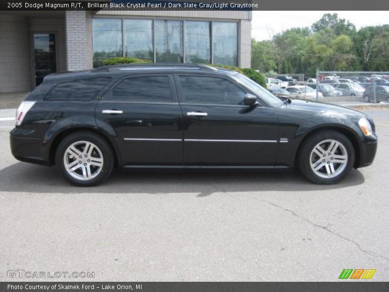Brilliant Black Crystal Pearl / Dark Slate Gray/Light Graystone 2005 Dodge Magnum R/T