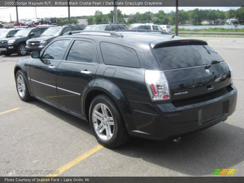 Brilliant Black Crystal Pearl / Dark Slate Gray/Light Graystone 2005 Dodge Magnum R/T