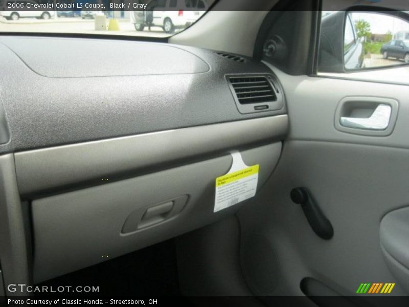 Black / Gray 2006 Chevrolet Cobalt LS Coupe