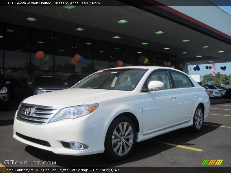 Blizzard White Pearl / Ivory 2011 Toyota Avalon Limited