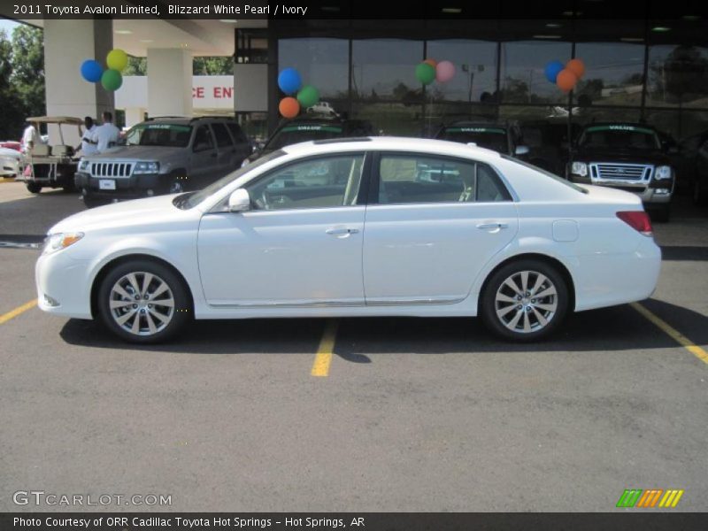 Blizzard White Pearl / Ivory 2011 Toyota Avalon Limited