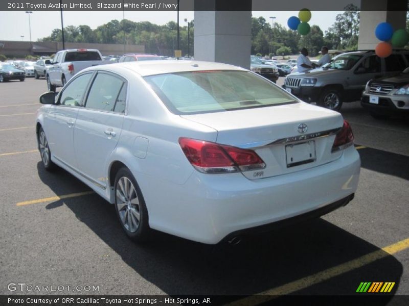 Blizzard White Pearl / Ivory 2011 Toyota Avalon Limited