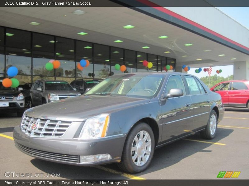 Grey Flannel / Shale/Cocoa 2010 Cadillac DTS