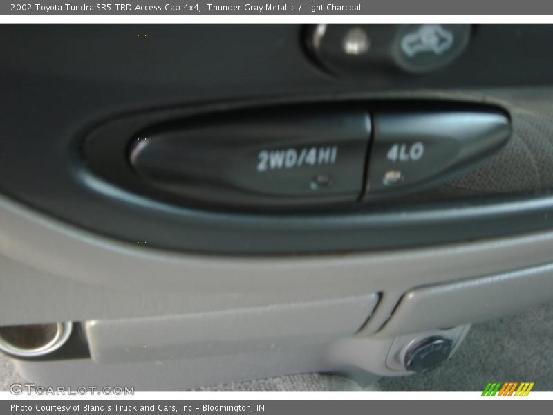 Thunder Gray Metallic / Light Charcoal 2002 Toyota Tundra SR5 TRD Access Cab 4x4