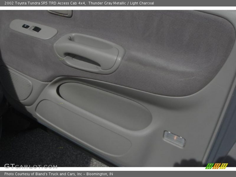 Thunder Gray Metallic / Light Charcoal 2002 Toyota Tundra SR5 TRD Access Cab 4x4