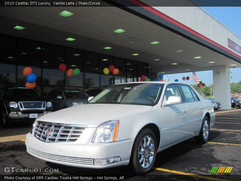 Vanilla Latte / Shale/Cocoa 2010 Cadillac DTS Luxury