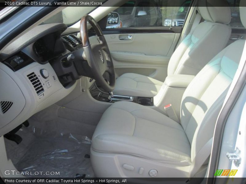 Vanilla Latte / Shale/Cocoa 2010 Cadillac DTS Luxury