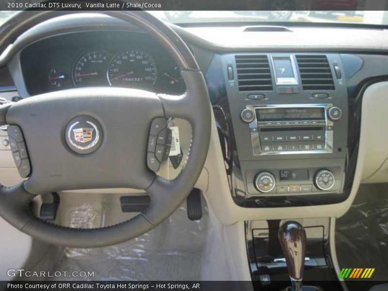 Vanilla Latte / Shale/Cocoa 2010 Cadillac DTS Luxury