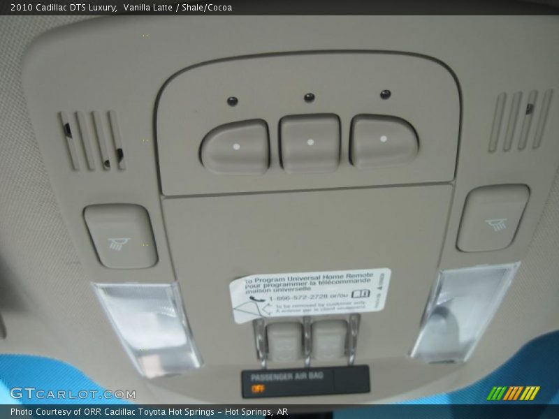 Vanilla Latte / Shale/Cocoa 2010 Cadillac DTS Luxury