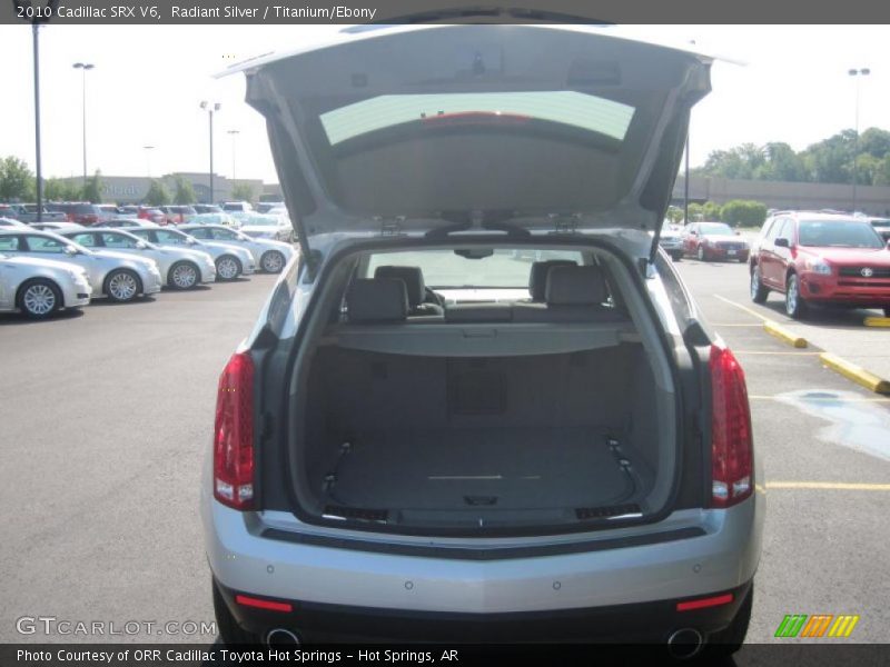 Radiant Silver / Titanium/Ebony 2010 Cadillac SRX V6