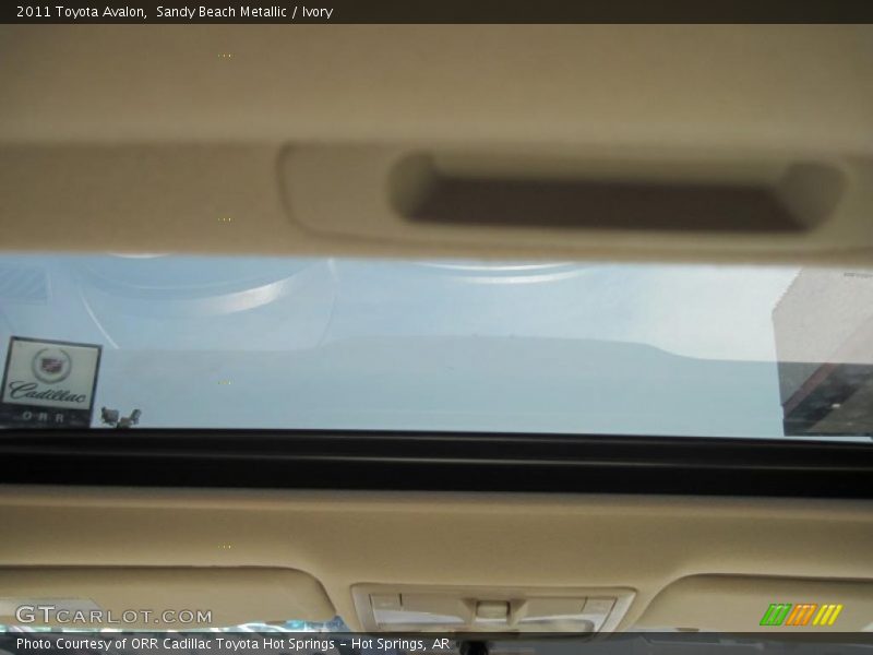 Sandy Beach Metallic / Ivory 2011 Toyota Avalon