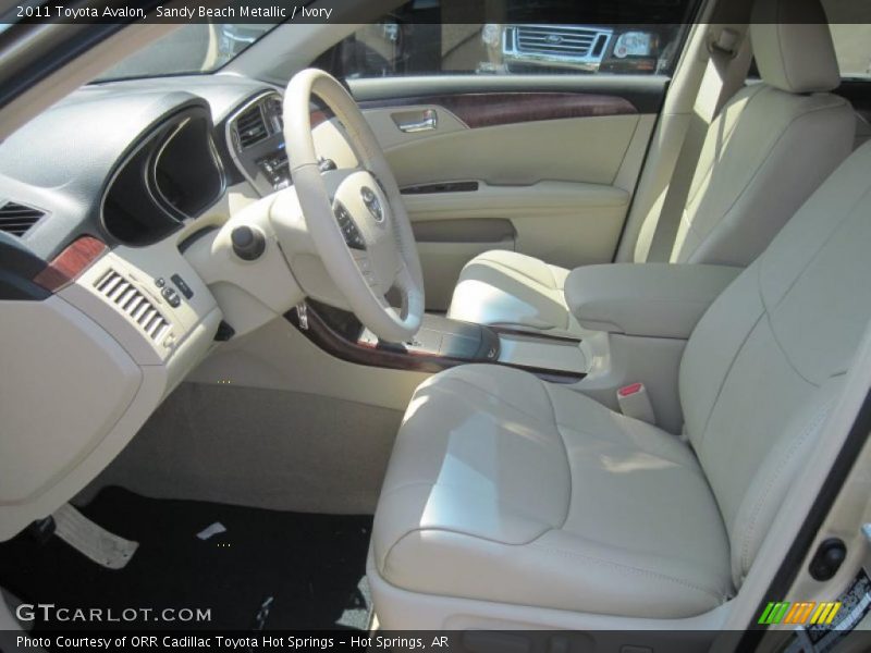 Sandy Beach Metallic / Ivory 2011 Toyota Avalon