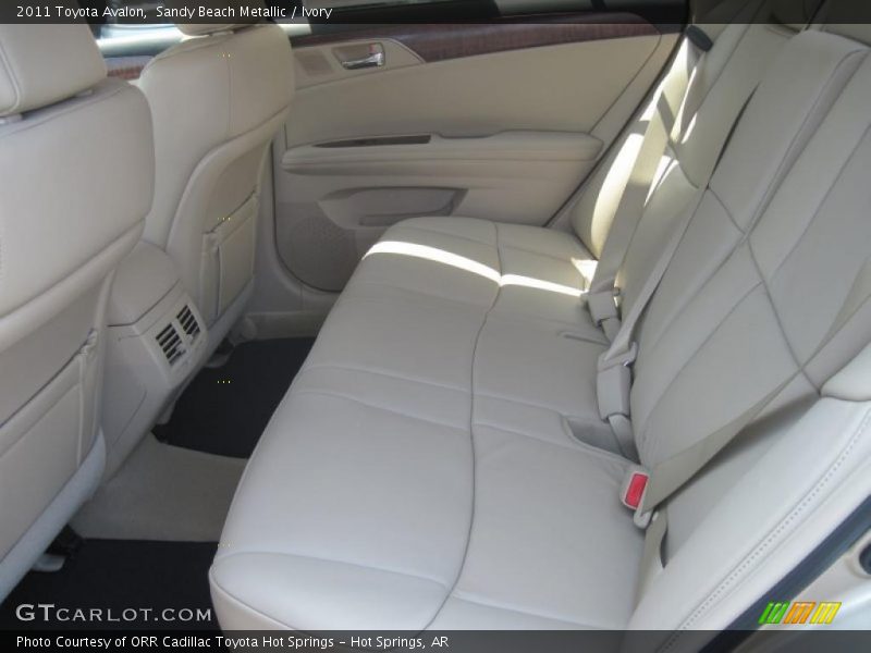 Sandy Beach Metallic / Ivory 2011 Toyota Avalon