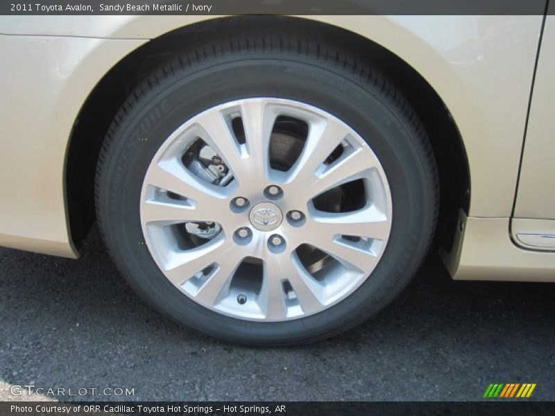 Sandy Beach Metallic / Ivory 2011 Toyota Avalon