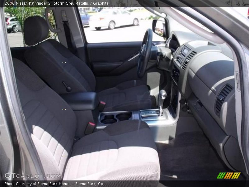Storm Grey Metallic / Graphite 2006 Nissan Pathfinder S