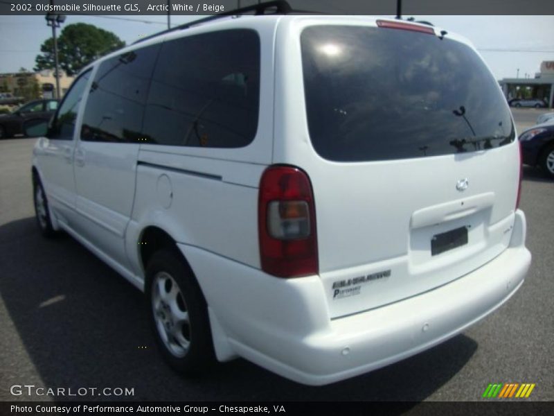 Arctic White / Beige 2002 Oldsmobile Silhouette GLS