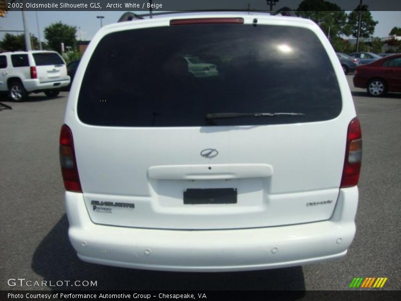 Arctic White / Beige 2002 Oldsmobile Silhouette GLS