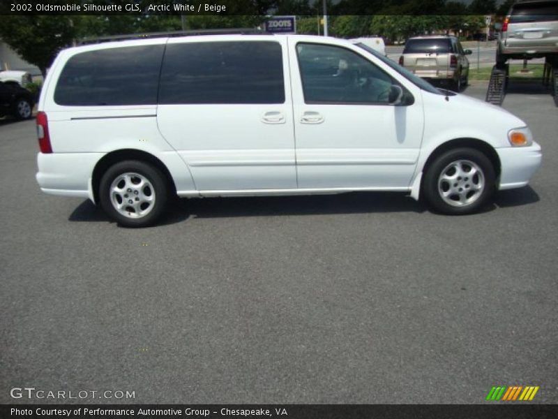 Arctic White / Beige 2002 Oldsmobile Silhouette GLS