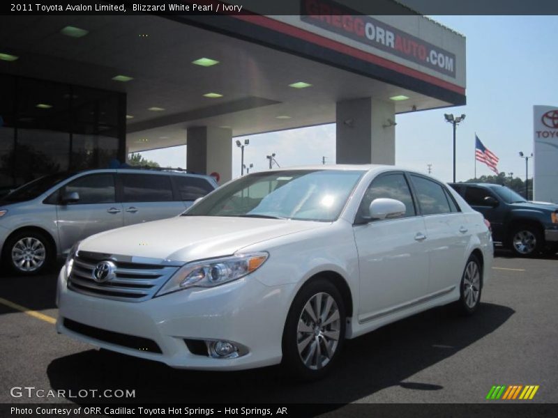 Blizzard White Pearl / Ivory 2011 Toyota Avalon Limited
