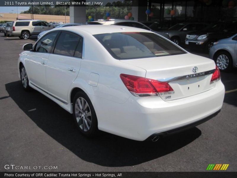 Blizzard White Pearl / Ivory 2011 Toyota Avalon Limited