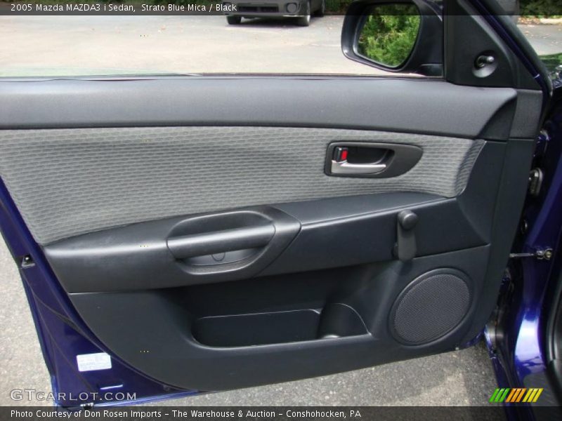 Strato Blue Mica / Black 2005 Mazda MAZDA3 i Sedan