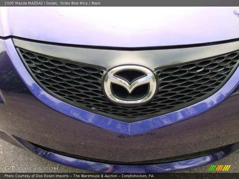 Strato Blue Mica / Black 2005 Mazda MAZDA3 i Sedan