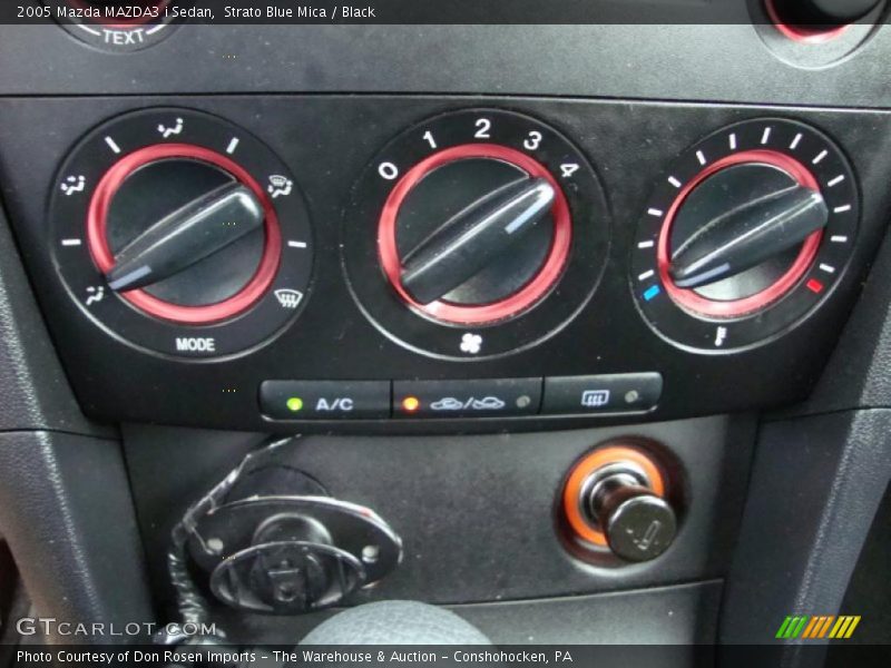 Strato Blue Mica / Black 2005 Mazda MAZDA3 i Sedan